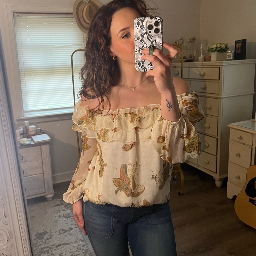 VINCE COMUTO paisley blouse, size small